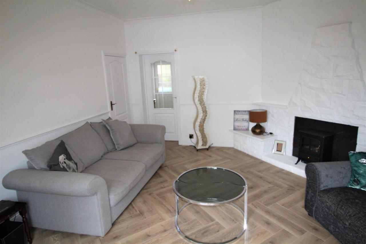 Whitley Bay - Sleeps 6 - Refurbished Throughout - Fast Wifi - Dogs Welcome Extérieur photo